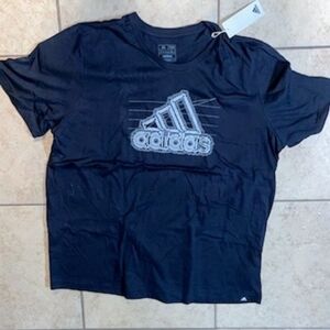 Adidas Tshirt
